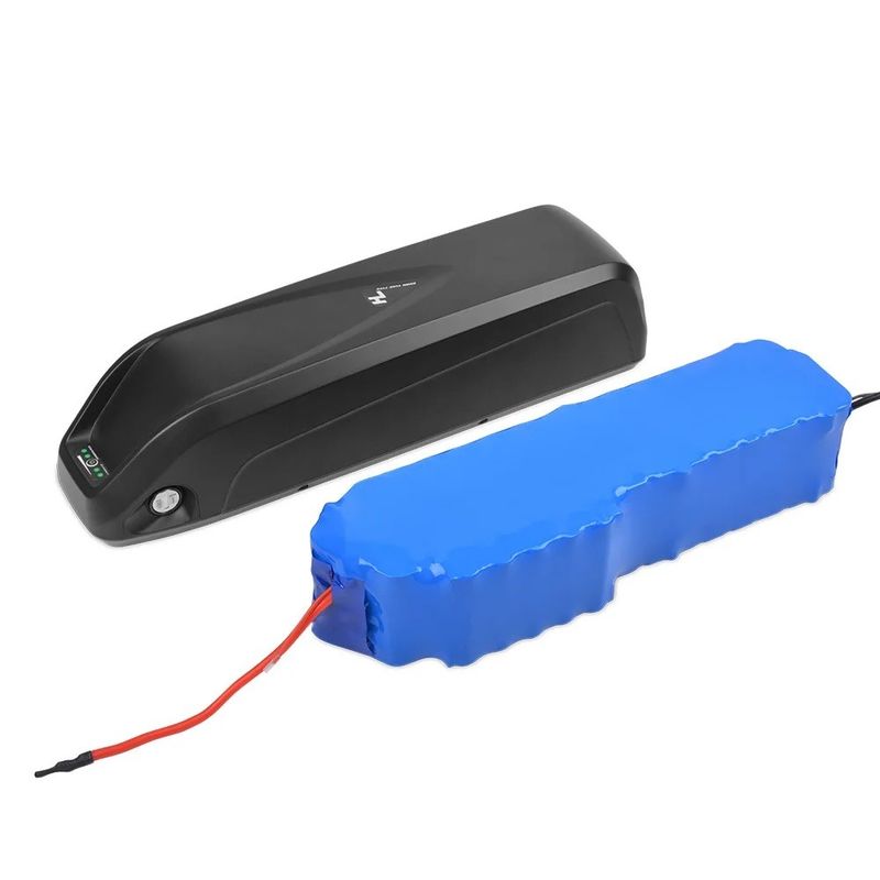 แบตเตอรี่ E Bike ที่มีประสิทธิภาพสูงสําหรับ Hailong Case 250w/350w/500w มอเตอร์ สีดํา
